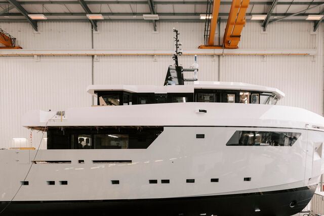 Hull profile in shed