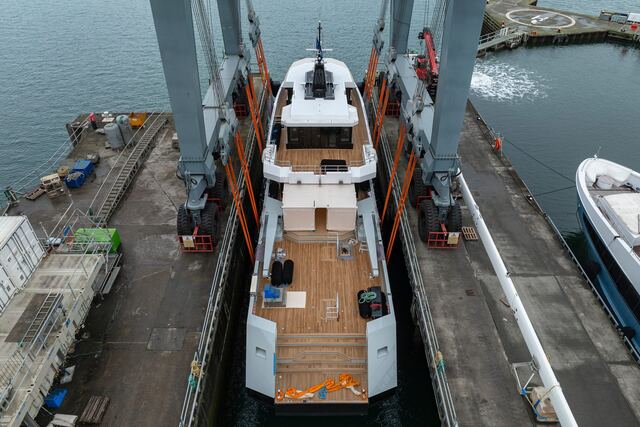 FOX in the shiplift at Pendennis
